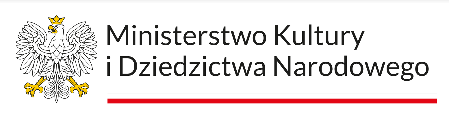 Grafika z Orłem Białym z herbem polski i napisem Ministerstwo Kultury i Dziedzictwa Narodowego. Napis jest podkreślany kolorami polskiej flagi.